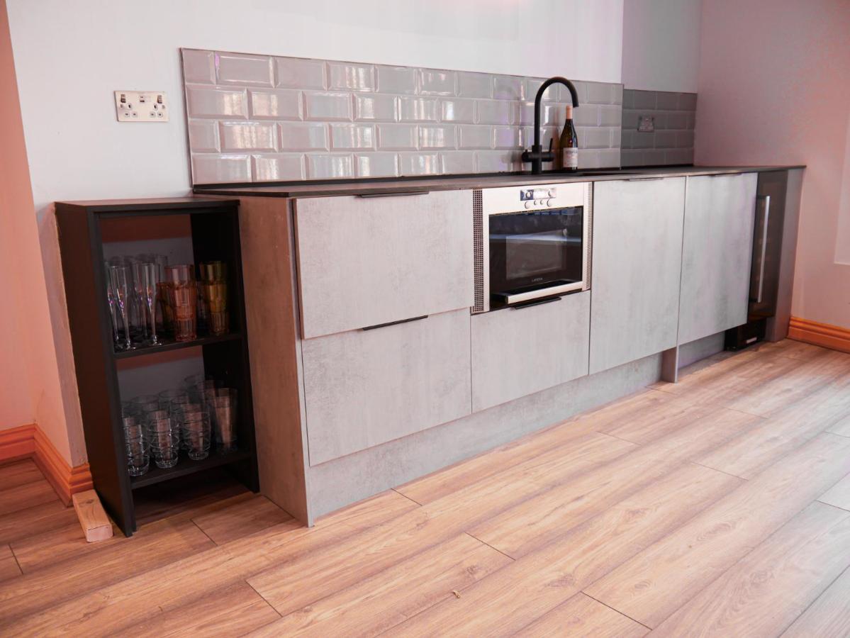 Luxury Apartments Liverpool City Center Extérieur photo